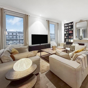 Vue Canal, 3 Suites & Double Salon
